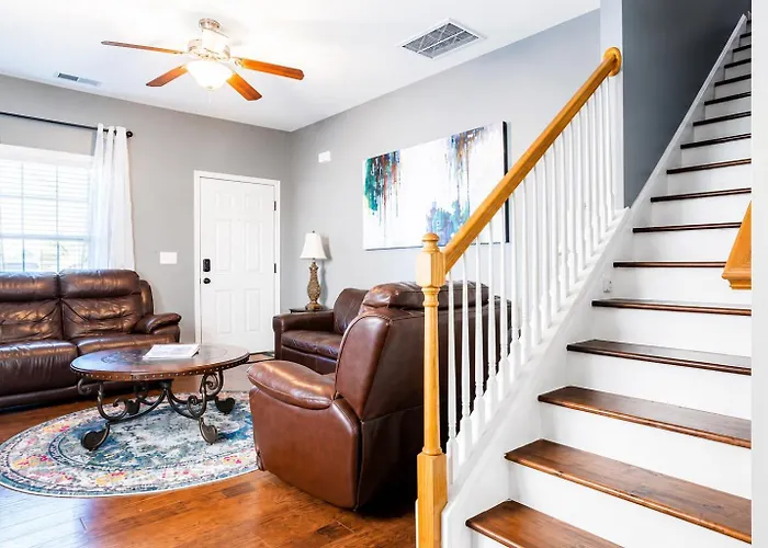 Beautiful Home Near Carowinds, Ballantyne